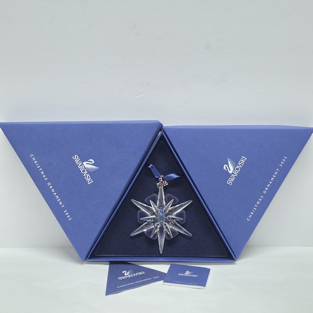 2005 Swarovski Crystal 3" Annual Christmas Holiday Ornament Star Box Rockefeller